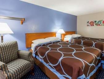 Super 8 By Wyndham Iowa City/coralville Hotel