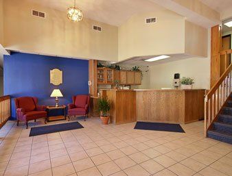 Super 8 By Wyndham Iowa City/coralville Hotel